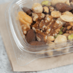 [400 ct] 4 oz Hinged Deli Container | PET - Image 6