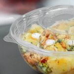 Karat Earth PLA Dome Lid for 18-48 oz. PLA Salad Container, Clear - 300pcs - Image 3