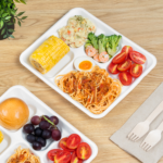 Karat Earth 5 Compartments, 10" Molded Fiber Trays, PFAS Free, White - 400 pcs - Image 2