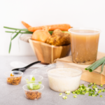 Karat Earth 24oz Eco-Friendly PLA Round Deli Container (117mm) - 500 pcs - Image 3