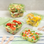 Karat Earth 8oz PLA Hinged Deli Container, Green - 200 pcs - Image 4