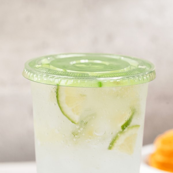 Karat Earth 107mm PLA Flat Lids for 32oz Cold Cups, Green - 500 pcs