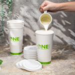 Karat Earth Compostable Fiber Paper Flat lid for 32 oz Paper Cold Cup (104.5mm) - 600 pcs - Image 4