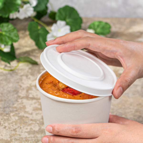 Karat Earth 114.6mm Compostable Fiber Paper Flat lid for 12-16 oz Paper Food Container & 24-32 oz Gourmet Food Container - 500 pcs