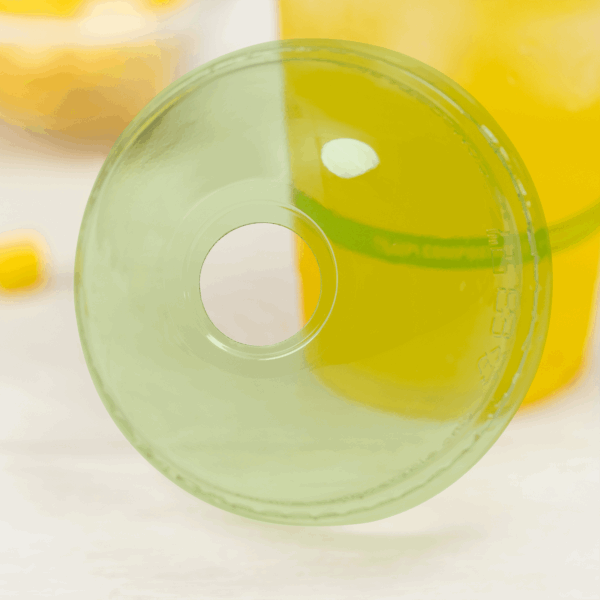 Karat Earth 98mm PLA Dome Lids for 12-24oz Cups, Green - 1,000 pcs