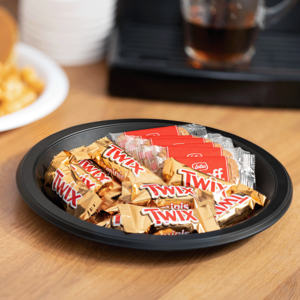 Karat Earth 9" Mineral Filled PP Round Plates, Black - 500 pcs