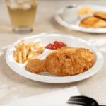 Karat Earth 3 Compartments, 9" Mineral Filled PP Round Plates, White - 500 pcs