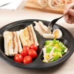 Karat Earth 3 Compartments, 10.25" Mineral Filled PP Round Plates, Black - 500 pcs - Image 15