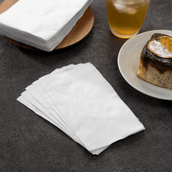 [3,000 ct] 15" x17" 1 Ply Dinner Napkins, White