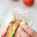 [200 ct] 17oz PET Tamper Resistant Hinged Sandwich Wedge Container, Clear - Image 3