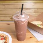 [600 ct] 32 oz Plastic Dome Cup Lids | PET | 104.5 mm - Image 4