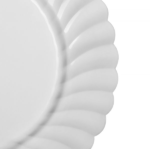 [120 ct] 10.25" White Scalloped Plastic Plates | PS - Image 3