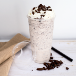 [600 ct] 32 oz Plastic Dome Cup Lids | PET | No Hole | 104.5 mm - Image 4