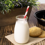 Karat Earth 5.25" Stir Paper Straw(5mm) Unwrapped, Red Spiral - 2,000 pcs