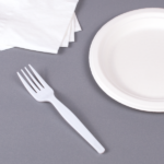 [1,000 ct] PS Plastic Medium-Heavy Weight Forks Bulk Box, White - Image 7