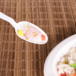 [250 sets] PP Plastic Heavy Weight Cutlery Kits with Salt and Pepper, White - Image 5