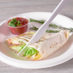 [250 sets] PS Plastic Heavy Weight Cutlery Kits with Salt and Pepper, White - Image 6